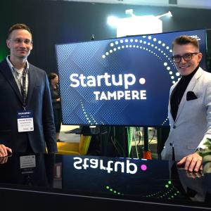 Vesa-Matti Ruottinen ja Joni Ramu Startup.Tampereen ständillä